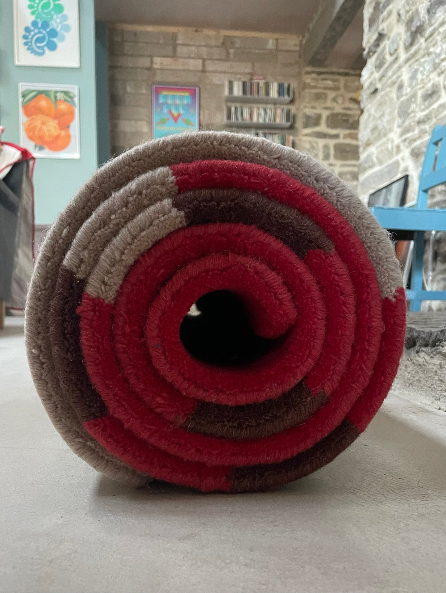 RED WEAVE WOOL RUG