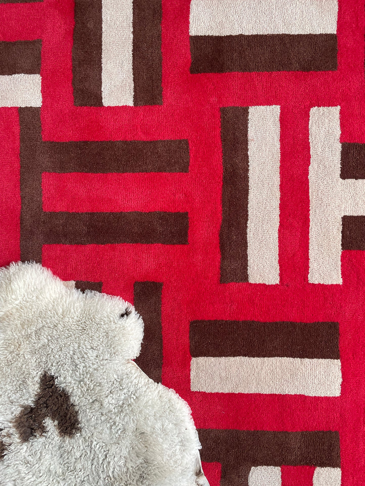 RED WEAVE BEDSIDE RUNNER