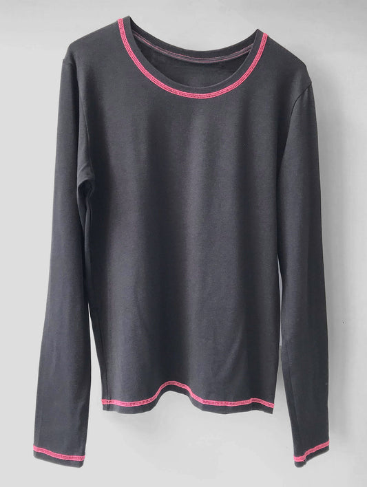 Black long sleeve t-shirt