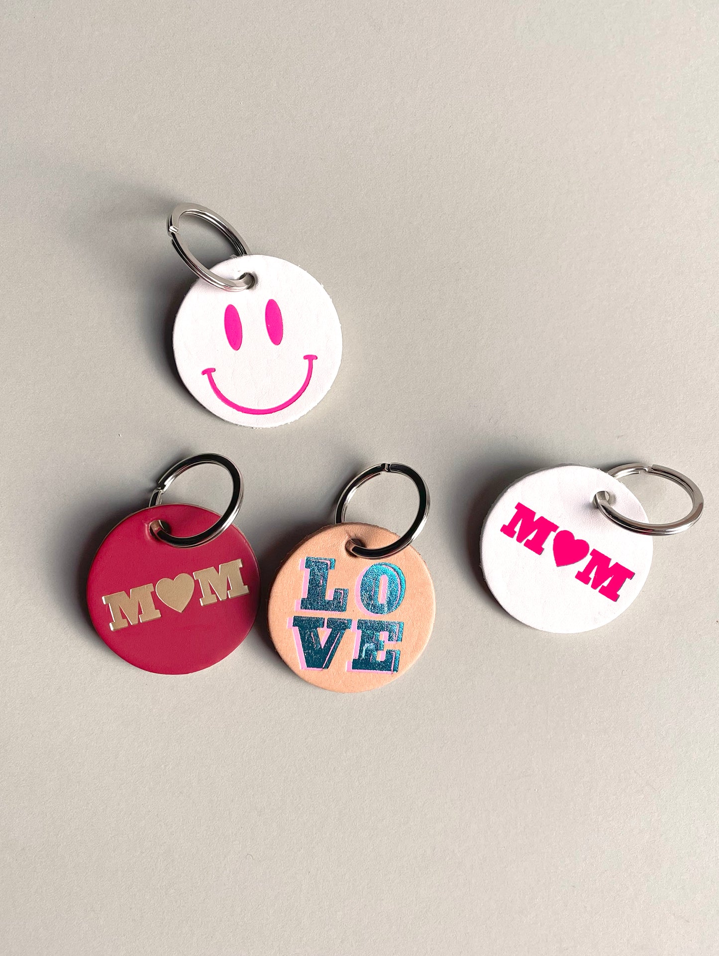 Neon pink MUM keyring