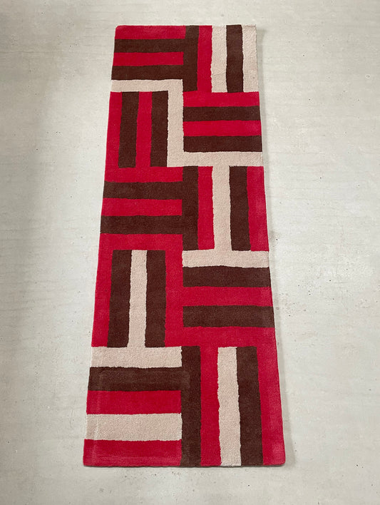 RED WEAVE BEDSIDE RUNNER