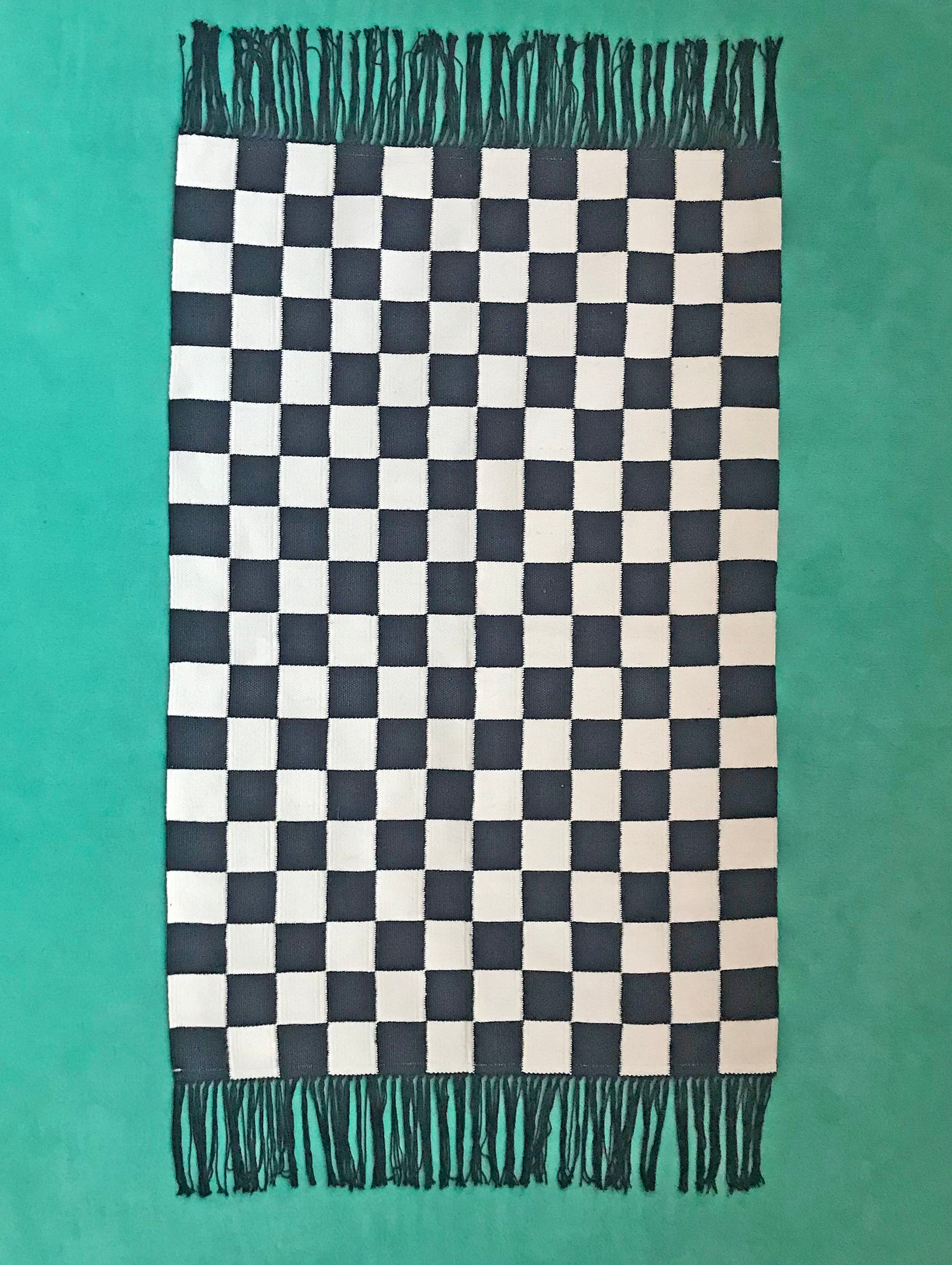 CHEQUER RUG