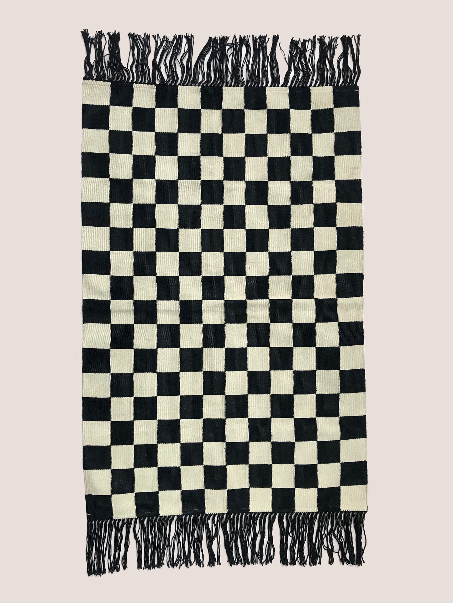 CHEQUER RUG
